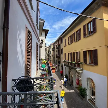 La Casa Del Corso Appartement Arona